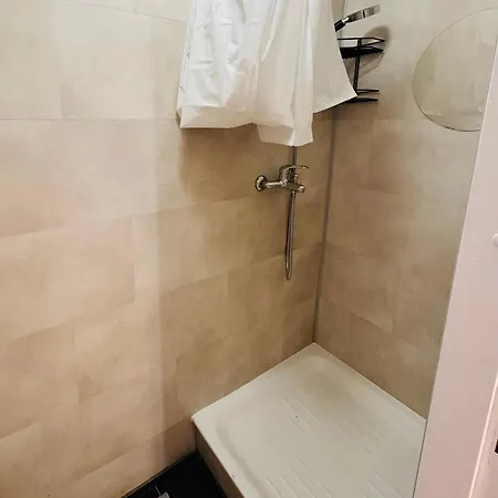 アパート Downtown 1br With Parking タリン
